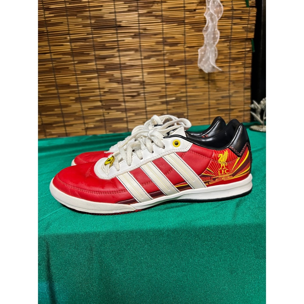 Rare Adidas Size 7.5 Liverpool FC Sneakers Red White Leather G40767